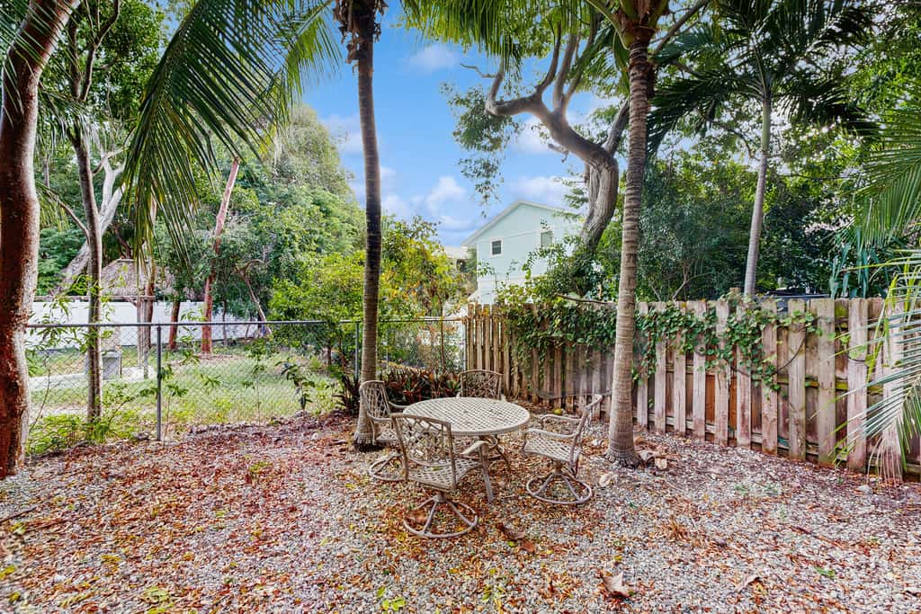 KL105FLR - The Beach House