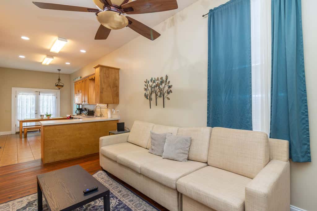 Closest Historic BnB to Ft Moore-Americana Cottage
