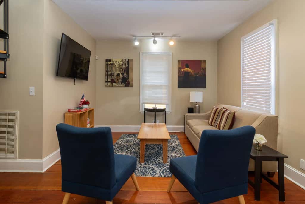 Historic Broadway Bungalow: Walk to Riverwalk,