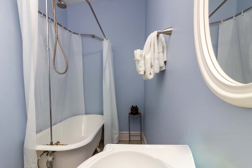 Historic Broadway Bungalow: Walk to Riverwalk,