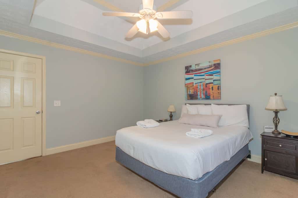 Discover Creekside Retreat, a modern home in central Columbus, conveniently located near Ft. Benning (Fort Moore), shopping, downtown, and white water rafting. Enjoy comfortable accommodations featuring a Smart TV, spacious yard, and proximity to CSU. Relax in our private back sitting area, where you can listen to the soothing creek while sipping coffee. Kids will love the large side yard to play in, and pets are welcome for a fee. We provide both professional and real-time images from our cleaning team, ensuring you know exactly what to expect. We can't wait to host you!