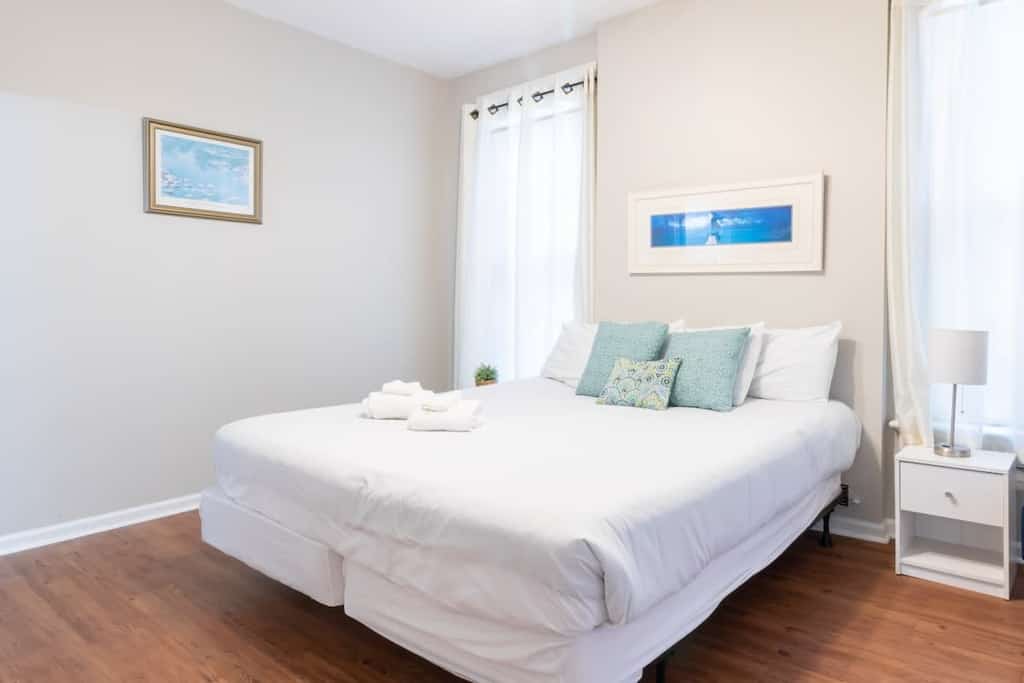 Be our guest! This three-bedroom, one-and-a-half bathroom apartment in a historic duplex can accommodate 8 guests! Enjoy a beautiful stroll to the Riverwalk or downtown restaurants and bars! Only 15 minutes from Fort Moore! We provide everything you need to feel at home during your stay.  Family-friendly, pets are welcome with a fee. We would love to host you!