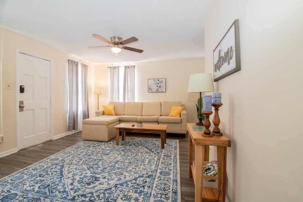 Modern Interior - Delightful Doubles Unit D