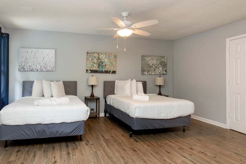 Pool, Fenced Yard, & Patio! Ventura Vista Retreat