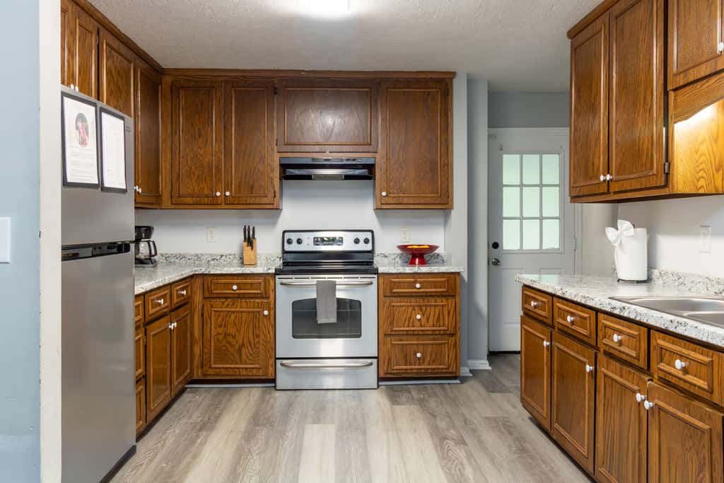 Pool, Fenced Yard, & Patio! Ventura Vista Retreat