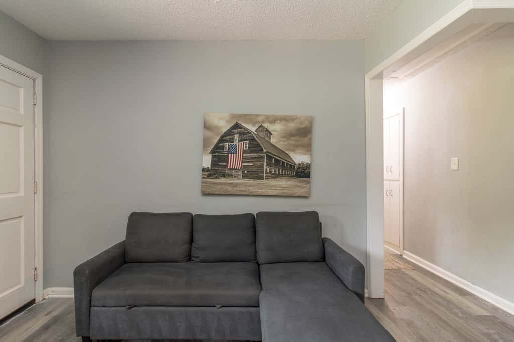 Pool, Fenced Yard, & Patio! Ventura Vista Retreat