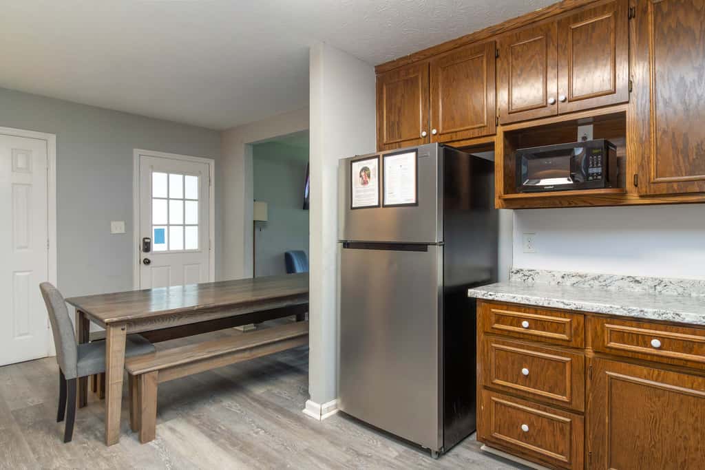 Pool, Fenced Yard, & Patio! Ventura Vista Retreat