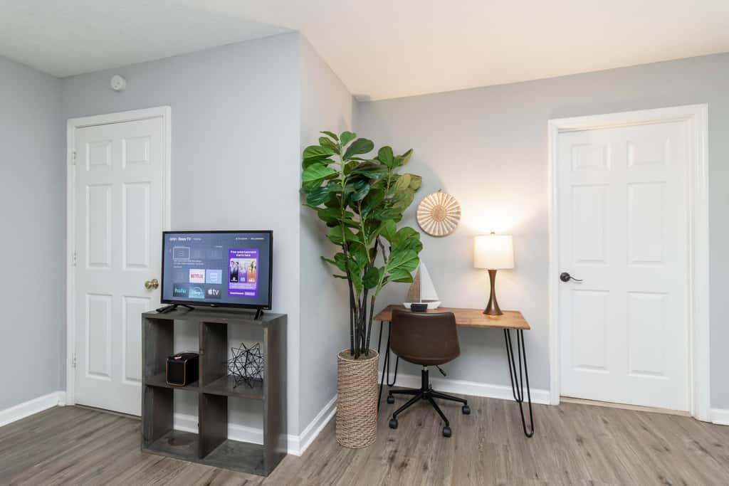 Pool, Fenced Yard, & Patio! Ventura Vista Retreat
