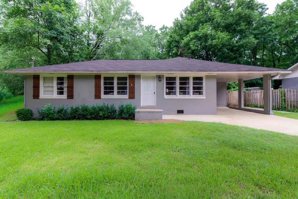 Pool, Fenced Yard, & Patio! Ventura Vista Retreat