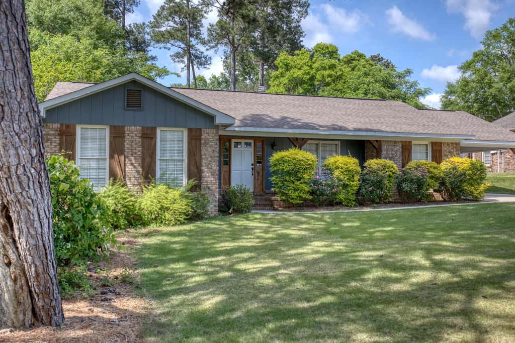 3-Bedroom Columbus Family Home with Private Pool