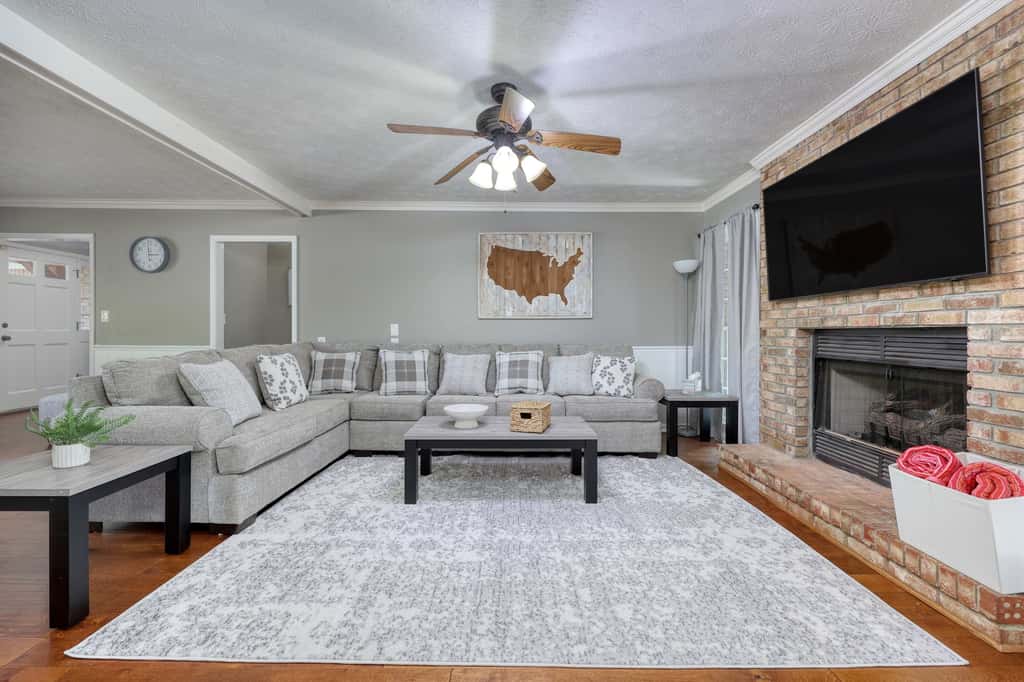 3-Bedroom Columbus Family Home with Private Pool
