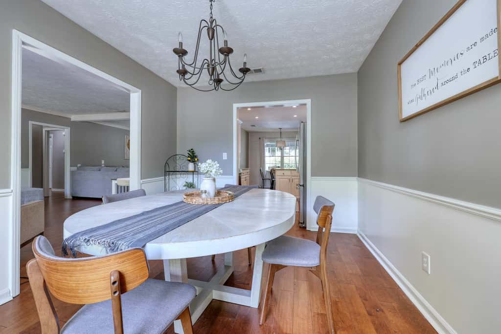 3-Bedroom Columbus Family Home with Private Pool