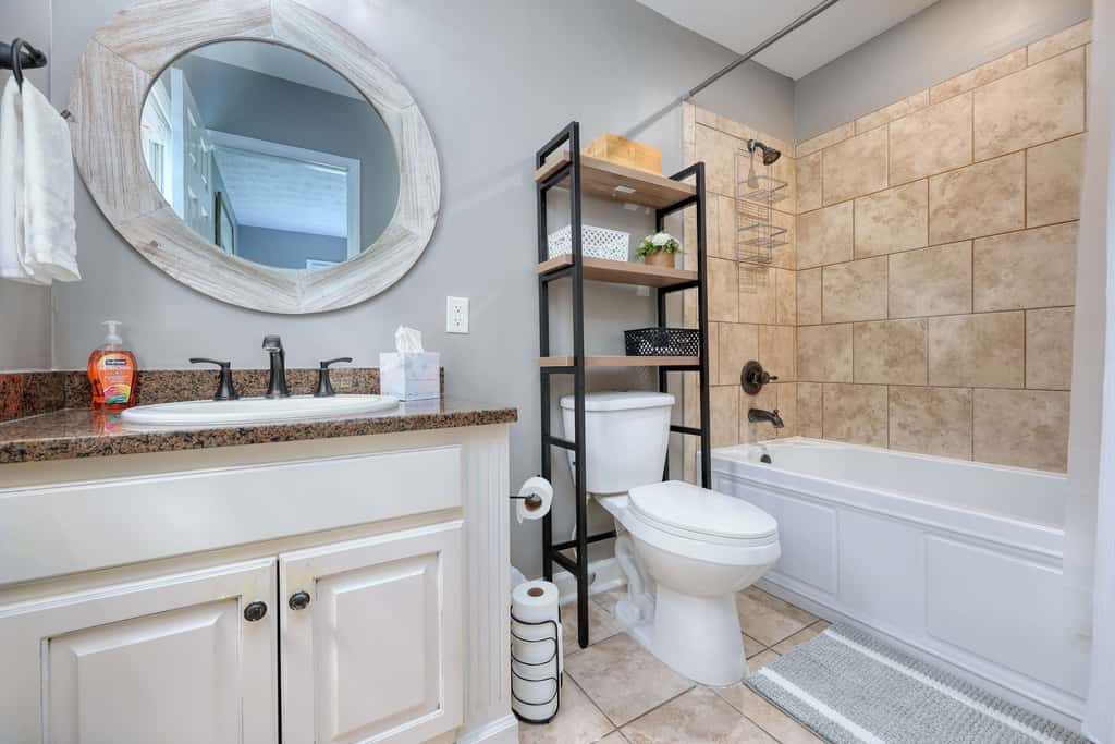 3-Bedroom Columbus Family Home with Private Pool