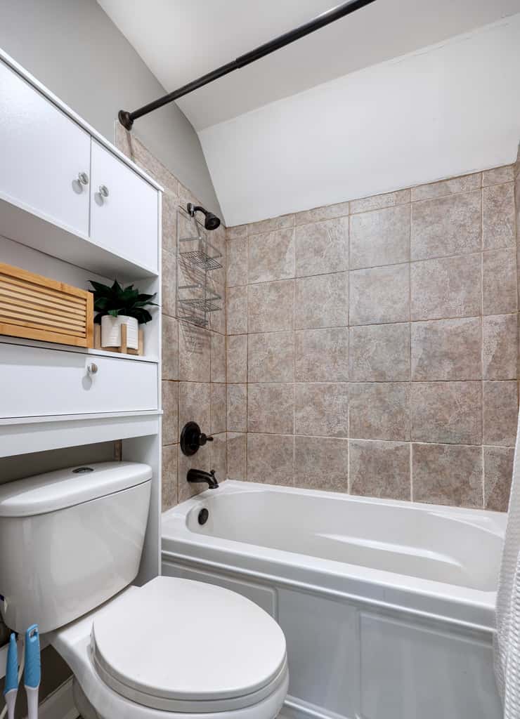 3-Bedroom Columbus Family Home with Private Pool