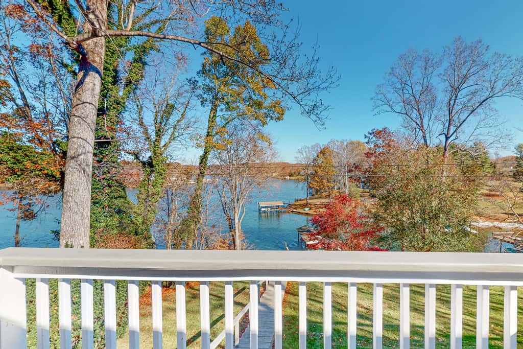 The Lake House on Sunset Point