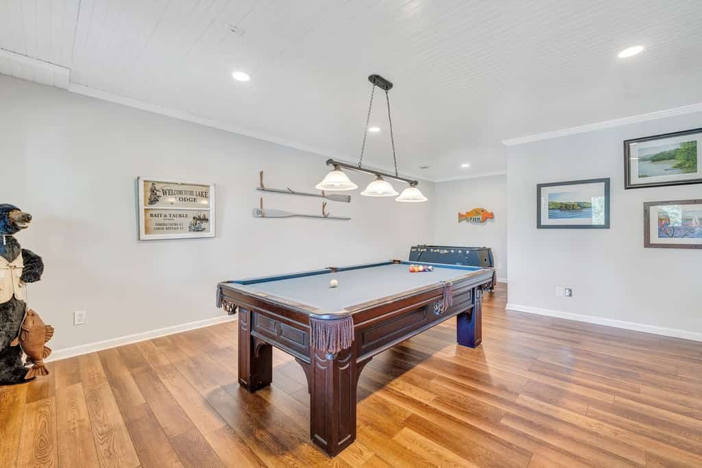 The Lake House on Sunset Point - Lakefront home with private dock & pool table