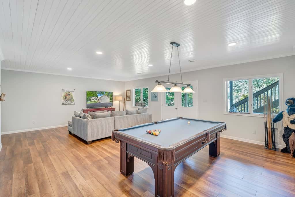 The Lake House on Sunset Point