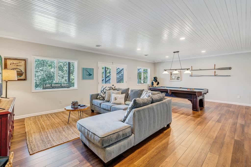 The Lake House on Sunset Point