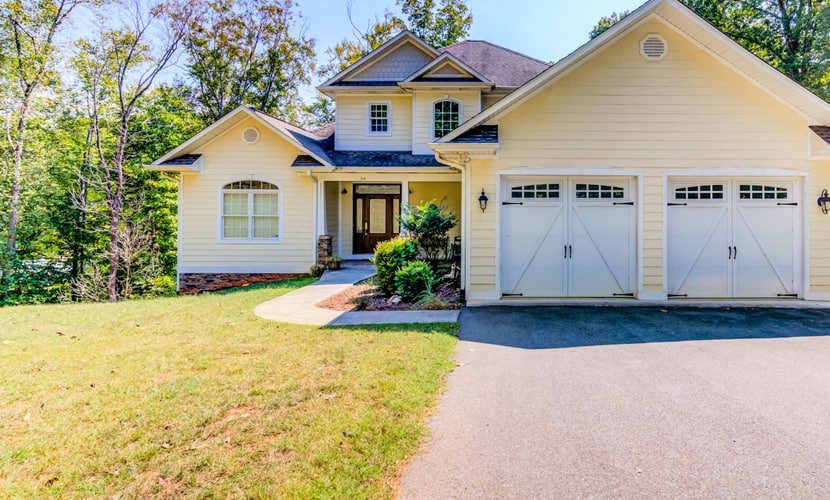 Edelweiss - Lakefront home with view, private dock, pool table, 3 primary suites