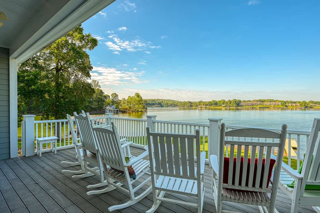 Soulshine Smith Mountain Lake - Lakefront home with amazing views