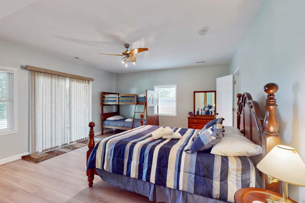 Carolina Cove