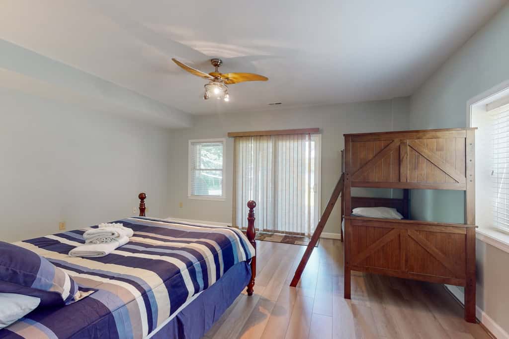 Carolina Cove