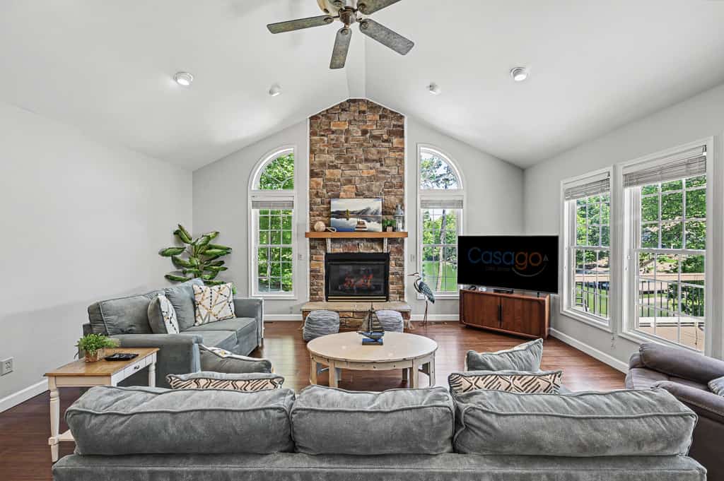 Spacious lakefront home w/ boat dock, fire pit & pool table - dogs OK