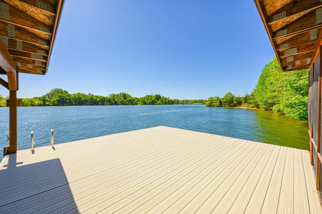 Lake Time to Unwind