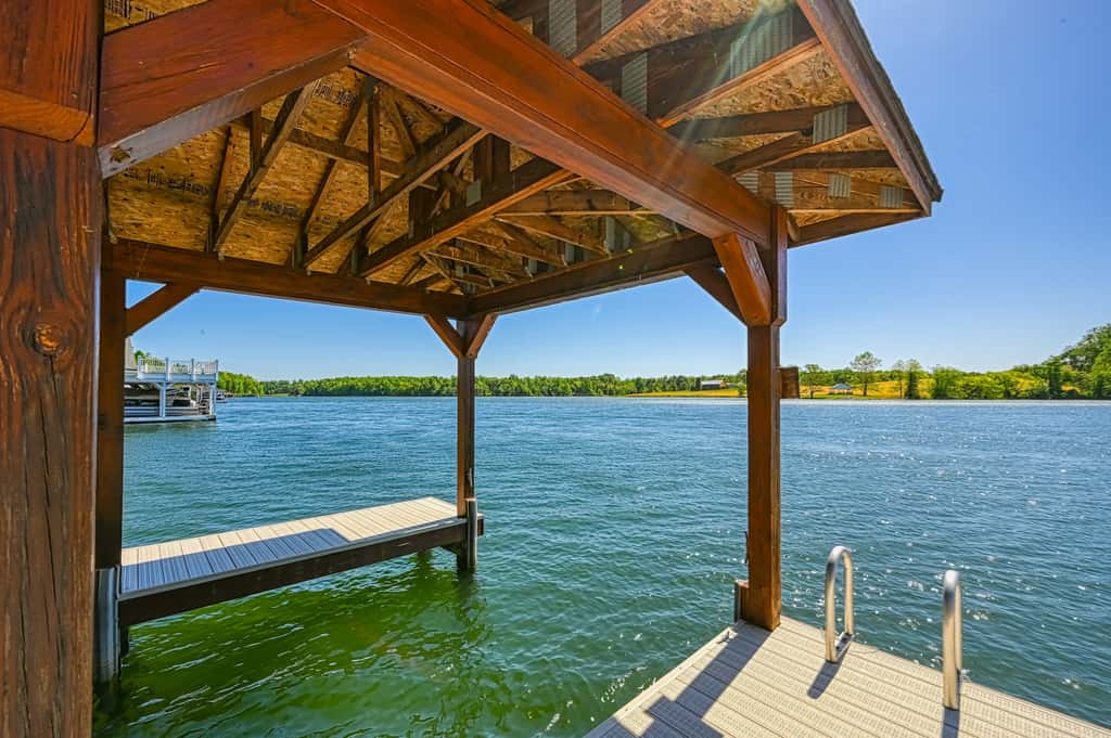 Lake Time to Unwind