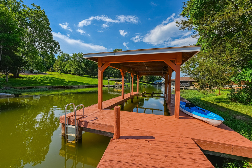 Persimmon Cove