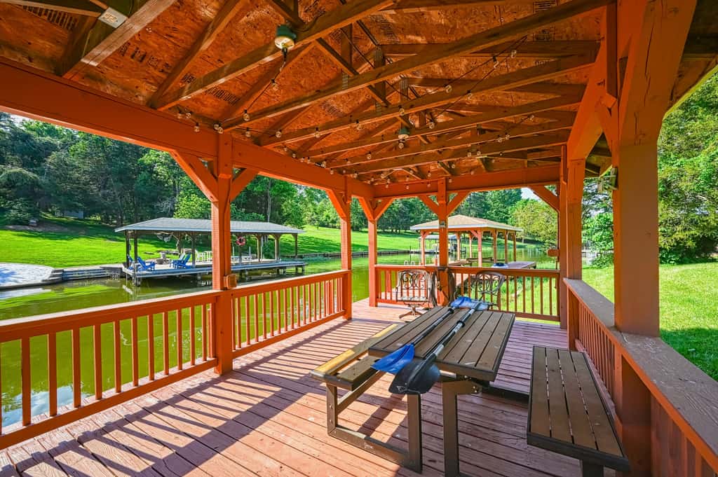 Persimmon Cove