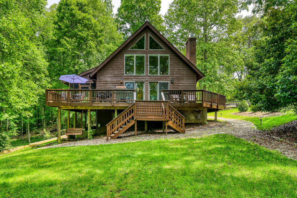 Woodhaven Hideaway