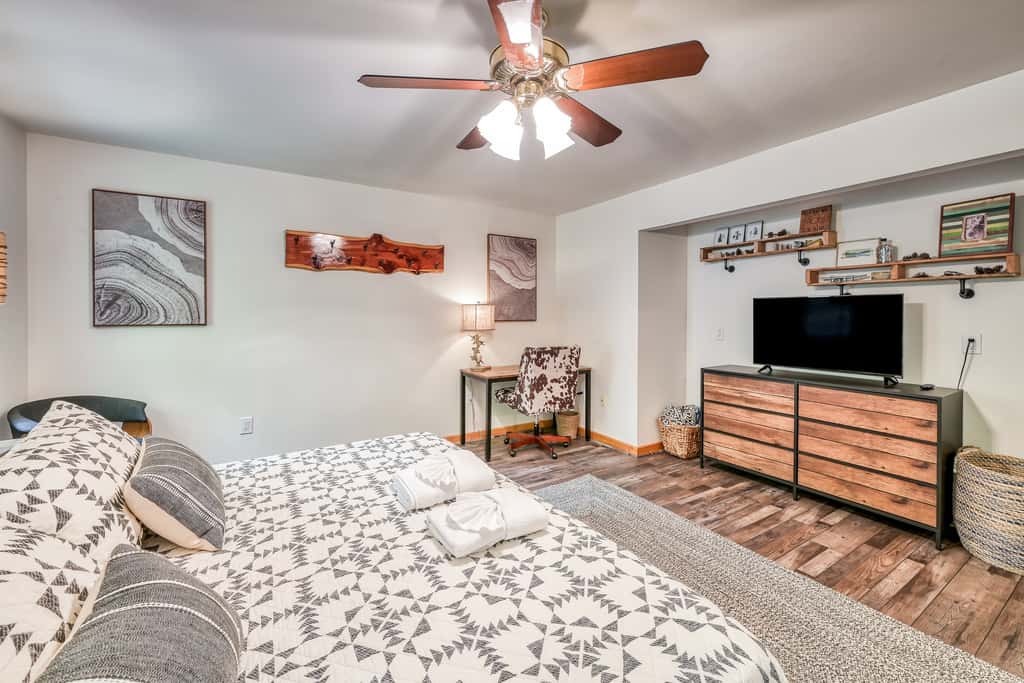 Woodhaven Hideaway