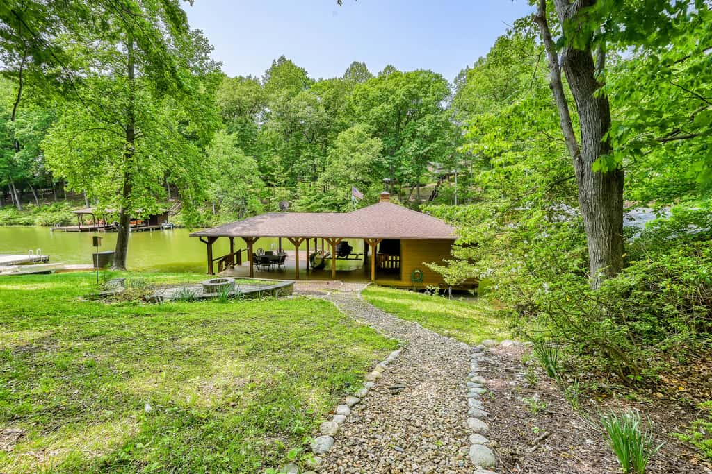 Woodhaven Hideaway