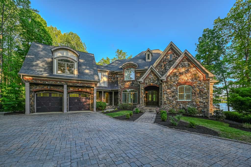 Dream Lake Castle