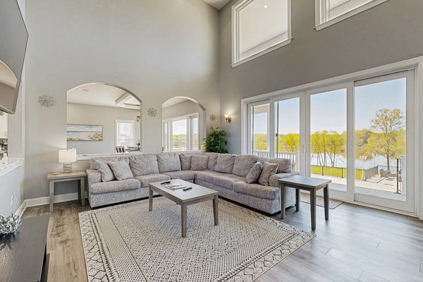 Charming dog-friendly lakefront villa with private dock, firepit, stunning views