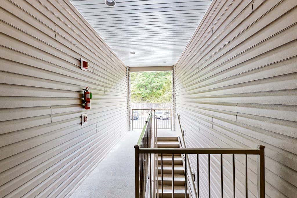 LAKEFRONT -3BRcondo-Resort amenities-Peaceful