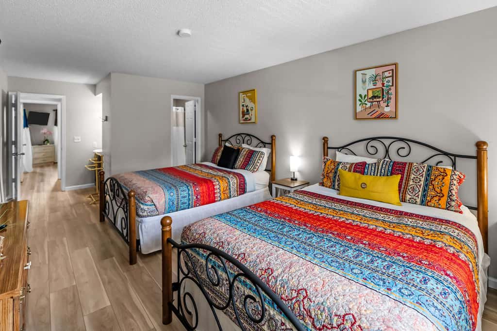 Serene 2BR Condo - POND VIEW - Pointe Royale