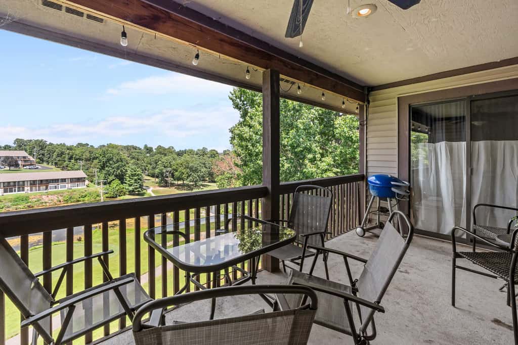 Serene 2BR Condo - POND VIEW - Pointe Royale
