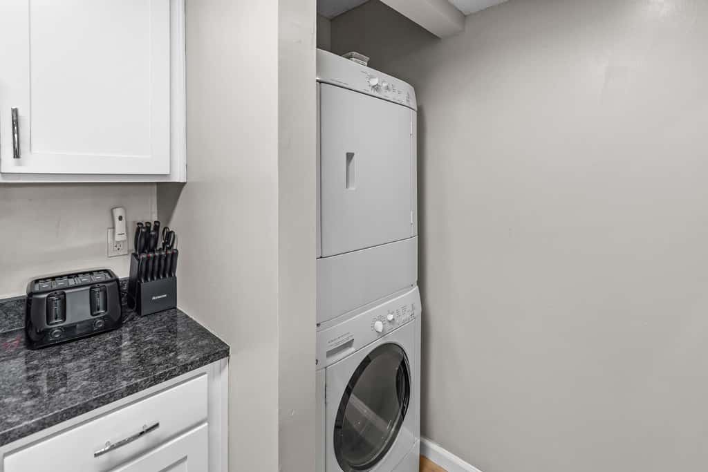 Serene 2BR Condo - POND VIEW - Pointe Royale
