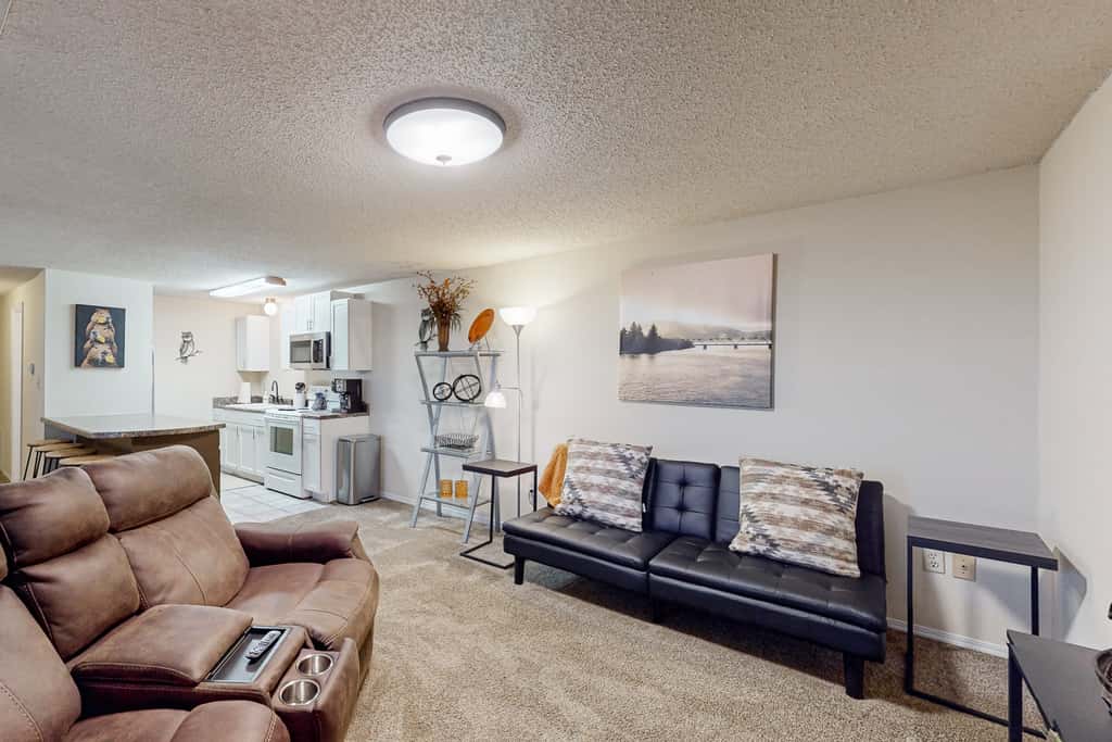 Serene 1BR Condo - Valley Views - Community POOL
