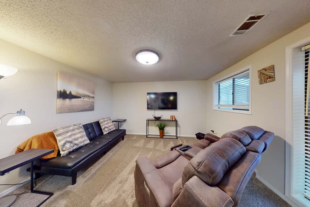 Serene 1BR Condo - Valley Views - Community POOL