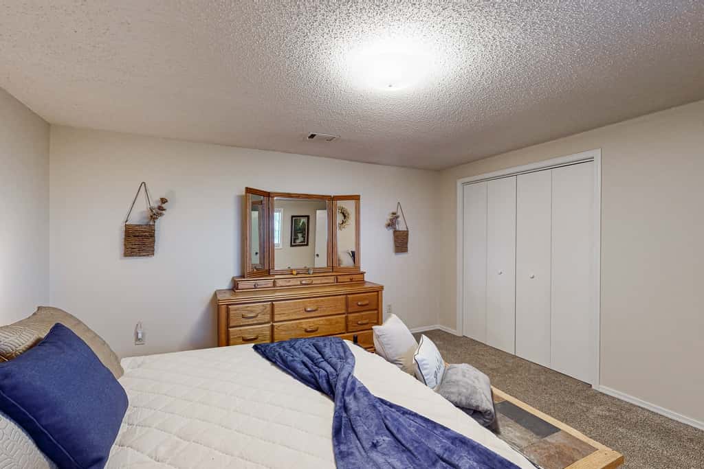 Serene 1BR Condo - Valley Views - Community POOL
