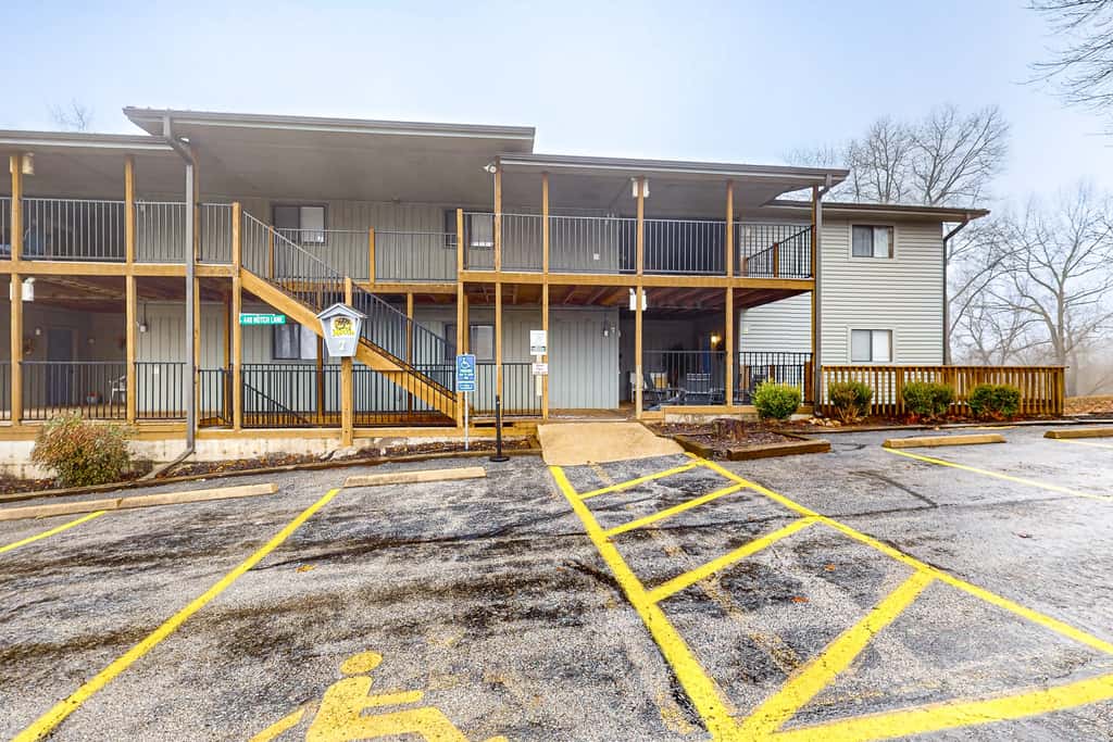 Serene 1BR Condo - Valley Views - Community POOL
