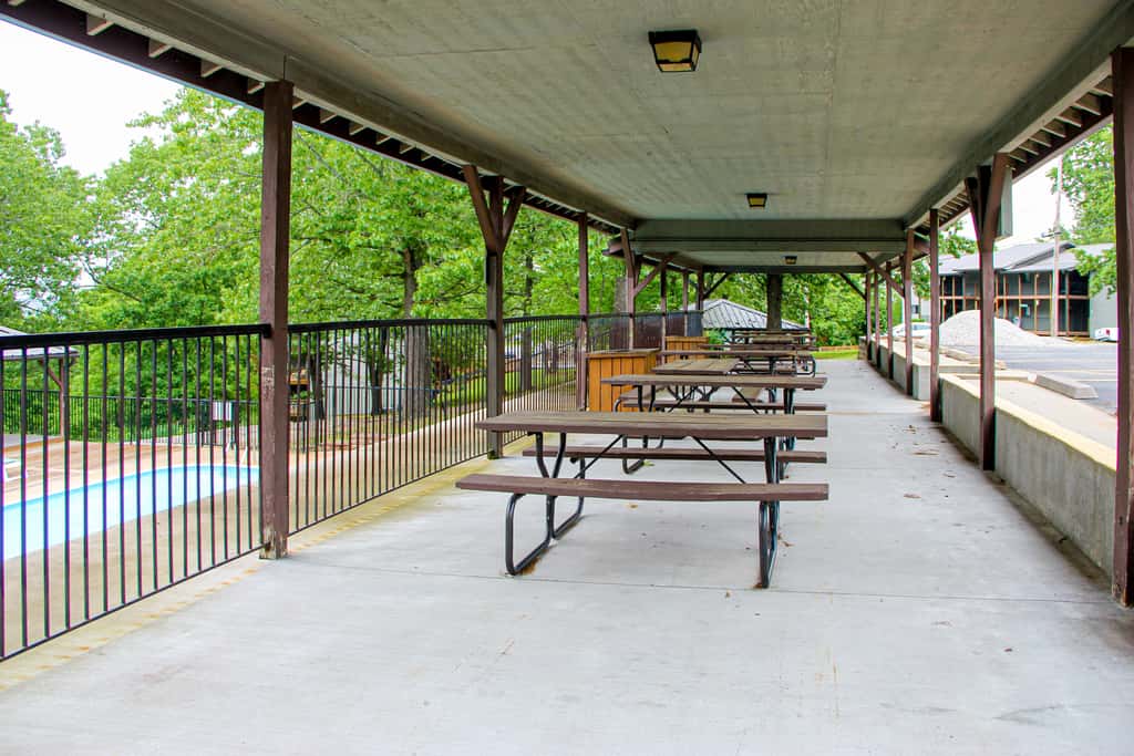 Serene 1BR Condo - Valley Views - Community POOL