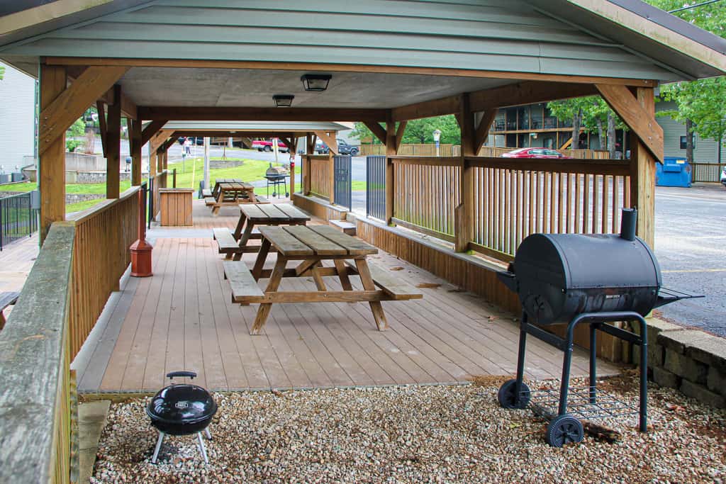 Serene 1BR Condo - Valley Views - Community POOL