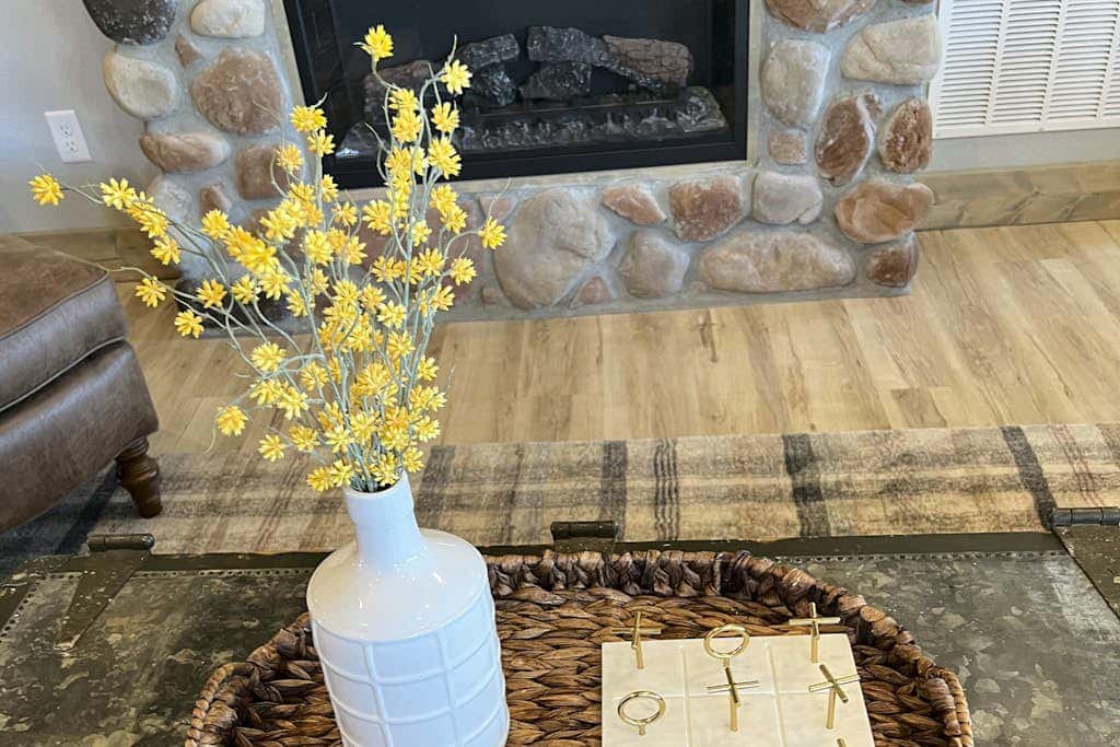 POOL & Arcade - Spacious 4BR Lodge - Near Branson