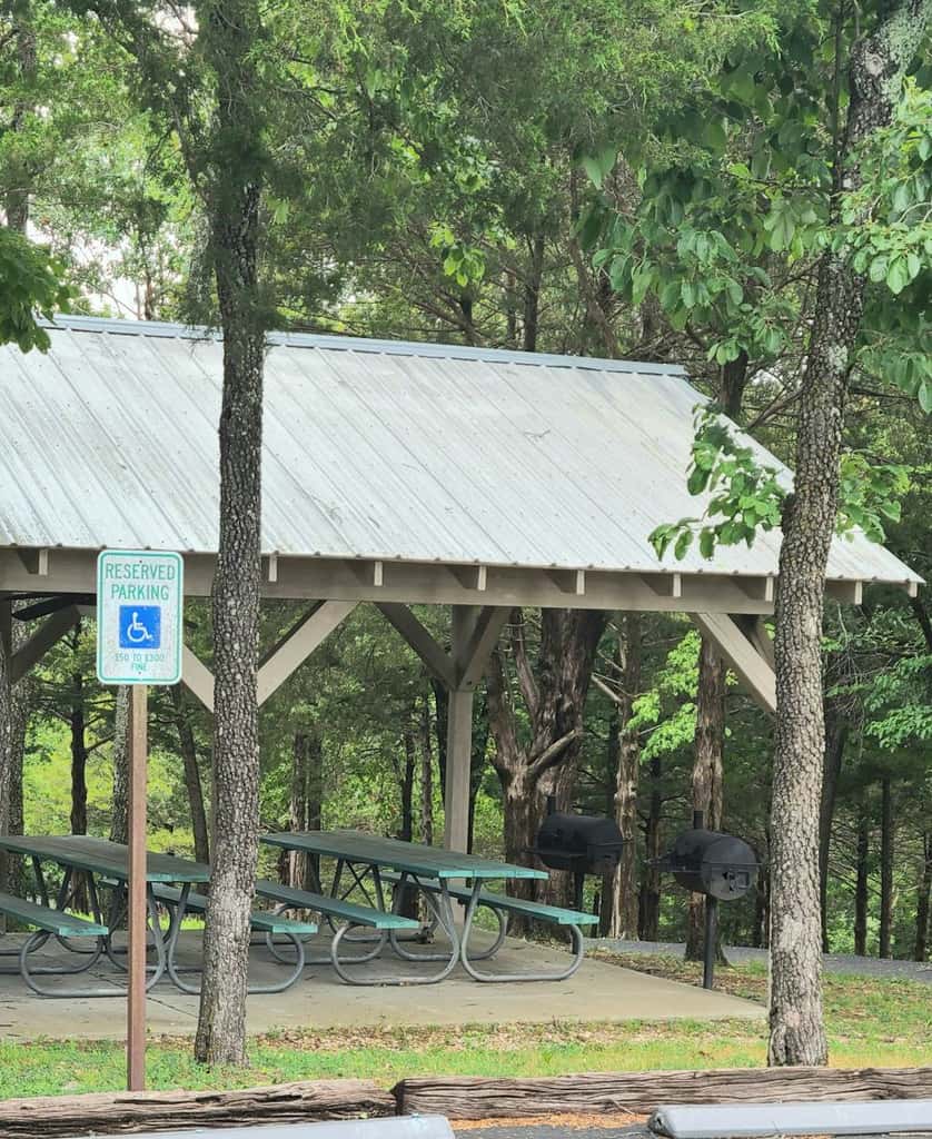 Rustic 2BR Cabin *POOL* Wooded