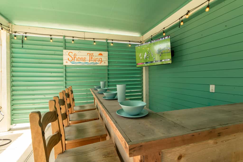 Ocean View l Cozy Interior l Pet-Friendly