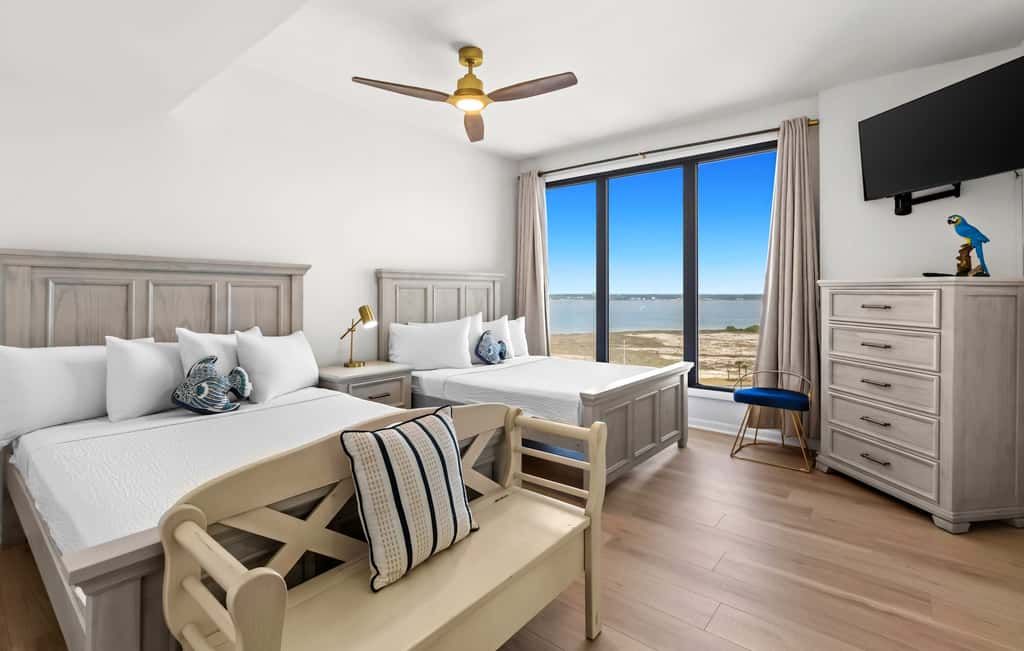 Fully remodeled ocean front condo with views, pool